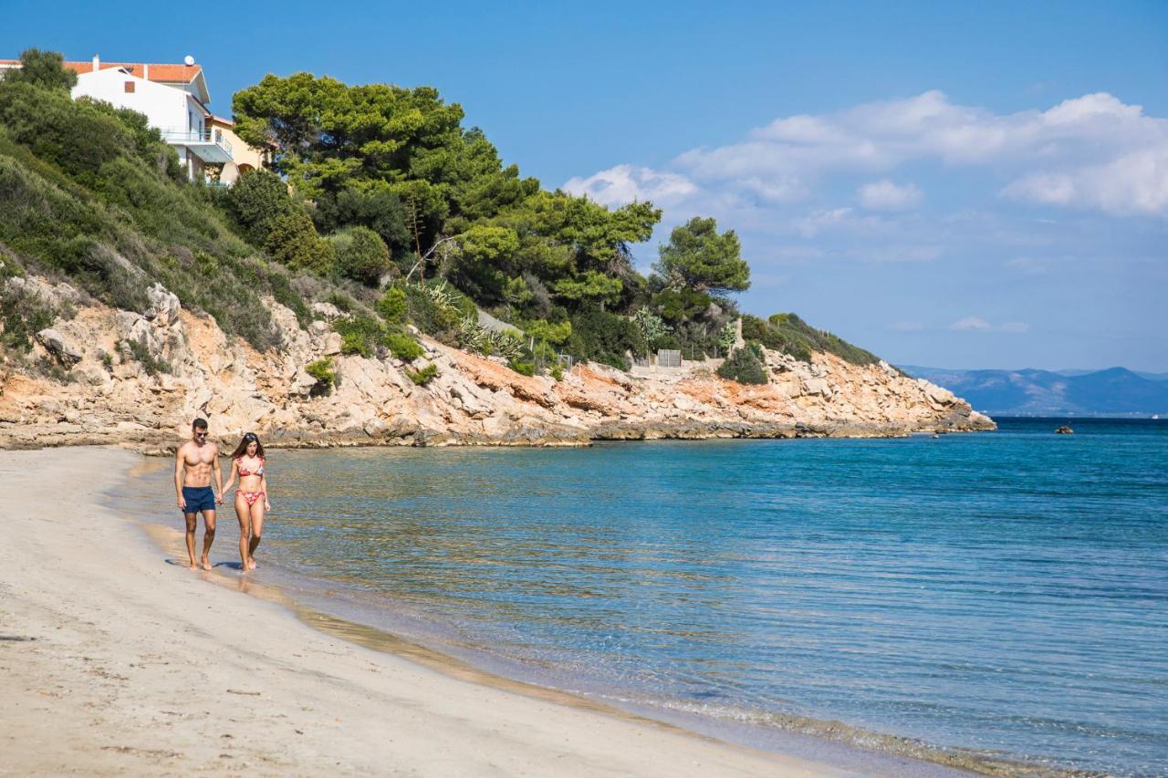 Lu' Hotel Maladroxia SantʼAntìoco Εξωτερικό φωτογραφία