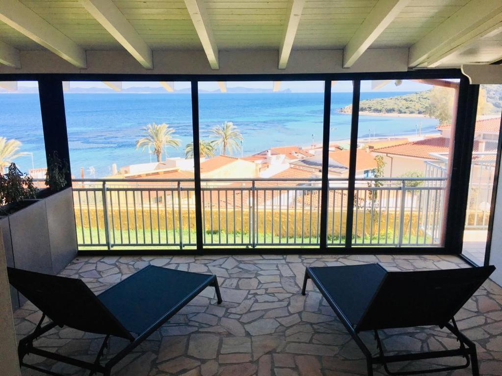 Lu' Hotel Maladroxia SantʼAntìoco Εξωτερικό φωτογραφία