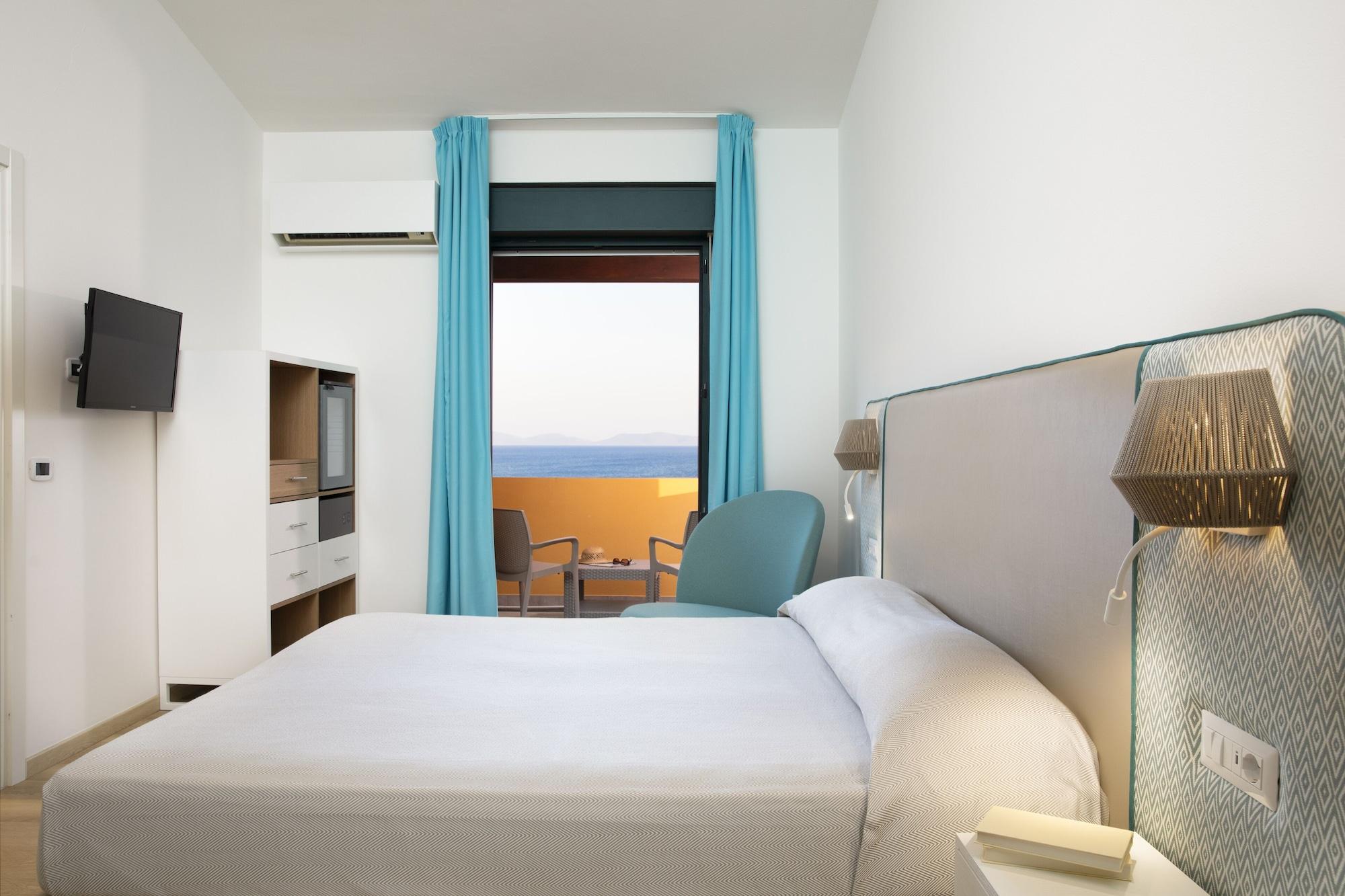 Lu' Hotel Maladroxia SantʼAntìoco Εξωτερικό φωτογραφία